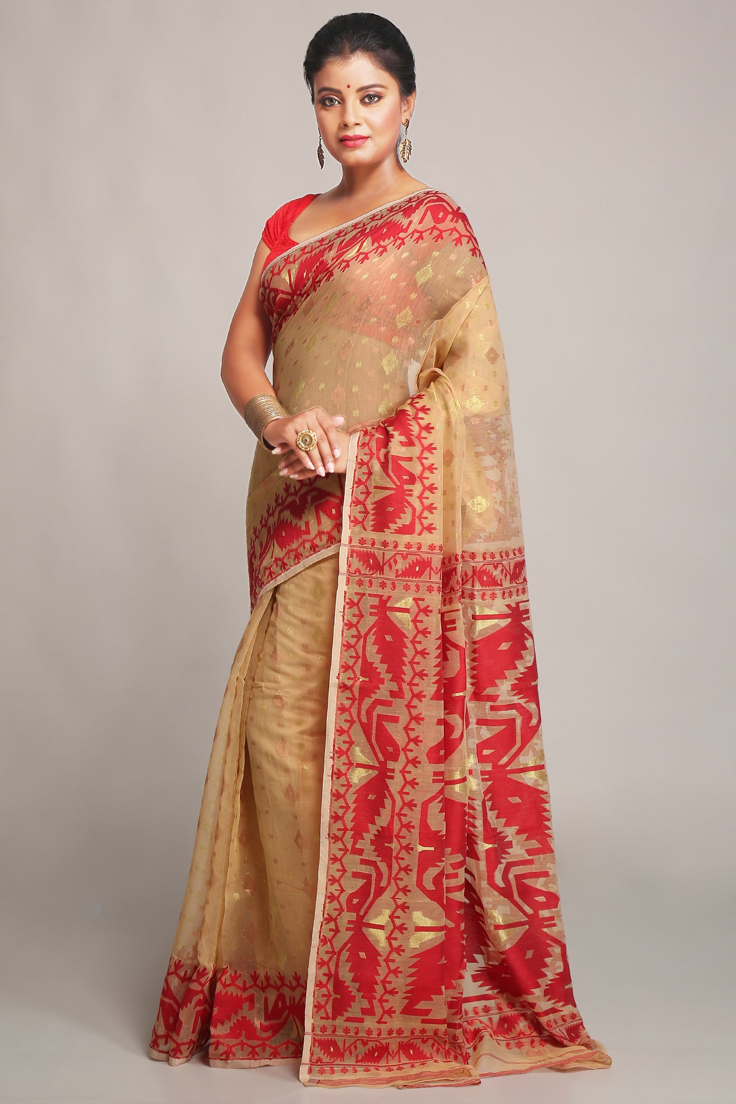 Cotton Silk Softs Dhakai Jamdani Sarees. (Desert & Red)