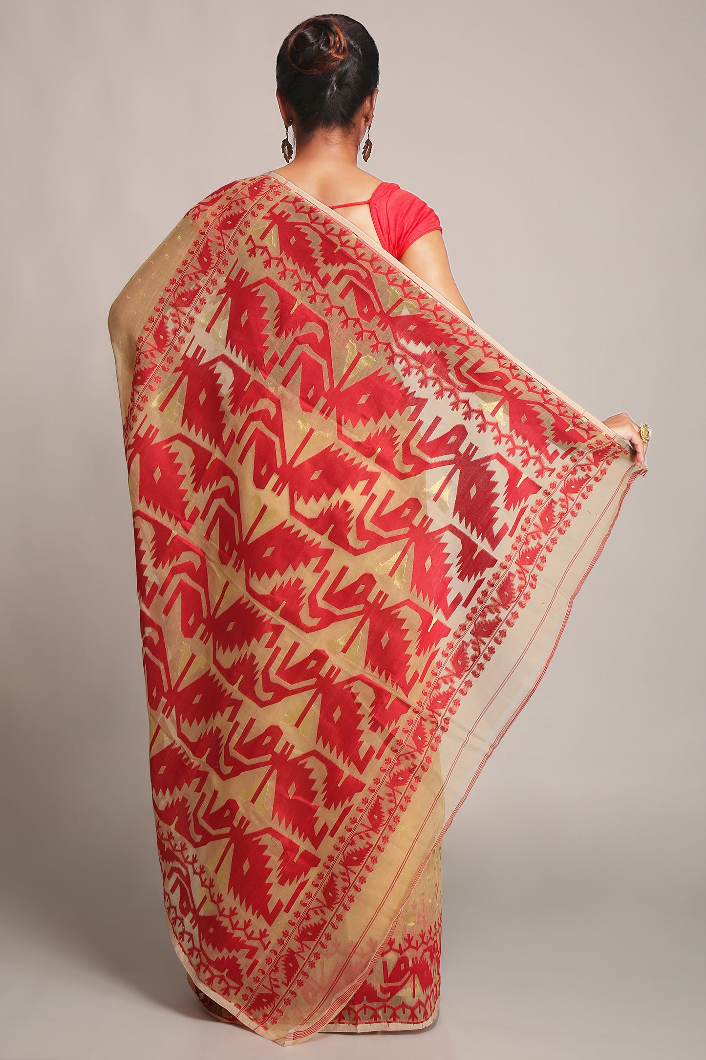 Cotton Silk Softs Dhakai Jamdani Sarees. (Desert & Red)